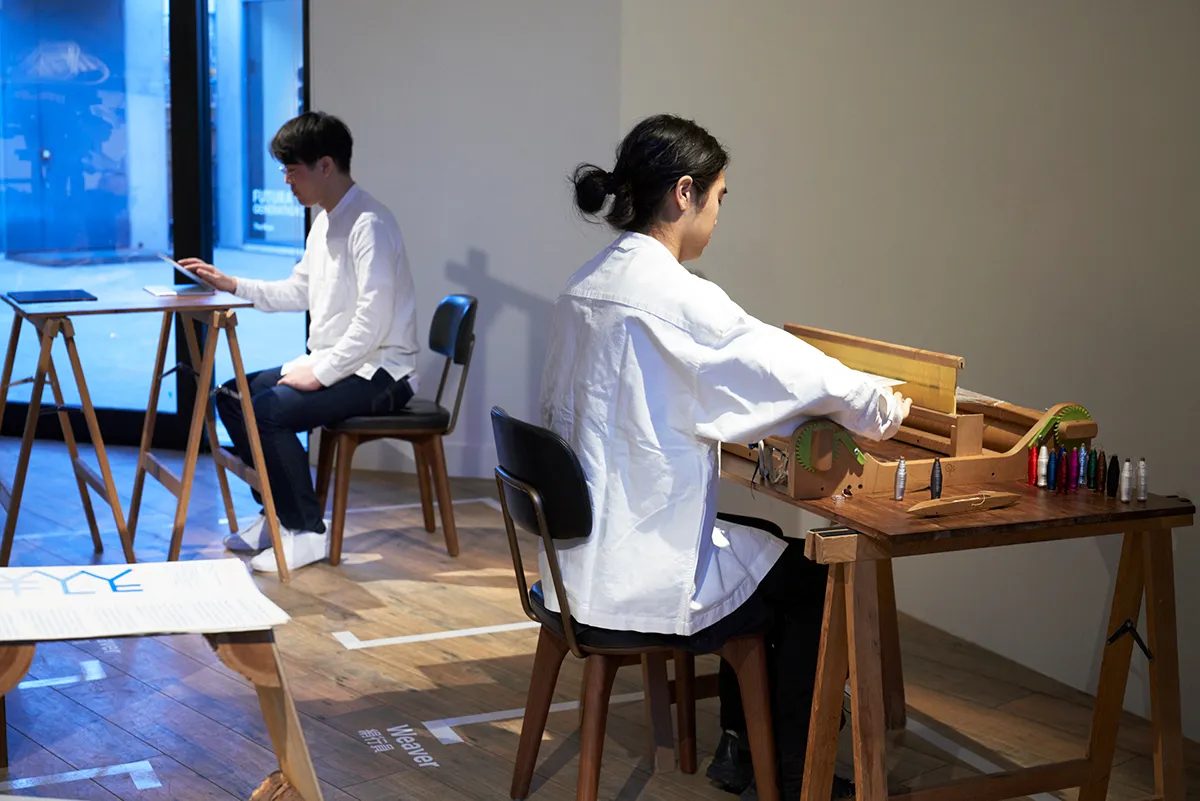 表参道絹行——織物によるお金の“再発明”